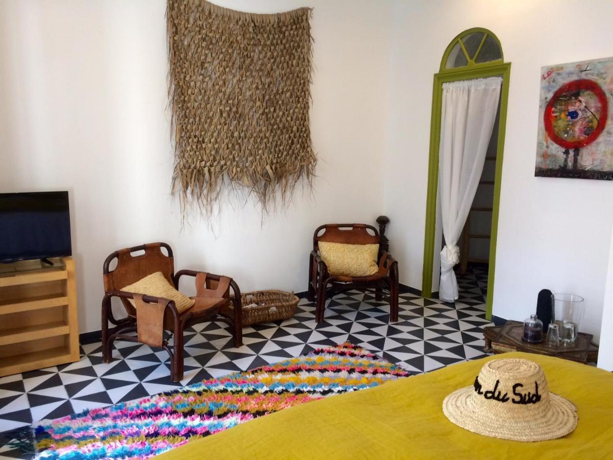 Bed and Breakfast Cocon du Sud à Nîmes Extérieur photo